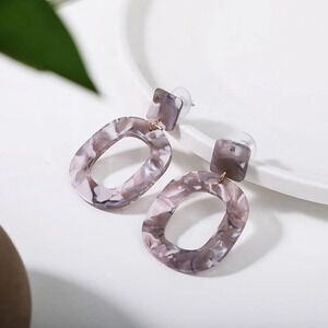 3/$22🩶 Gray Tortoiseshell Acrylic Oval Dangle Earrings Boho Jewelry Gift NEW